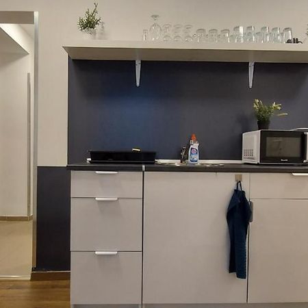 K21 Party Apartment Hotel With Inhouse Ruin Pub Budapest Exterior photo